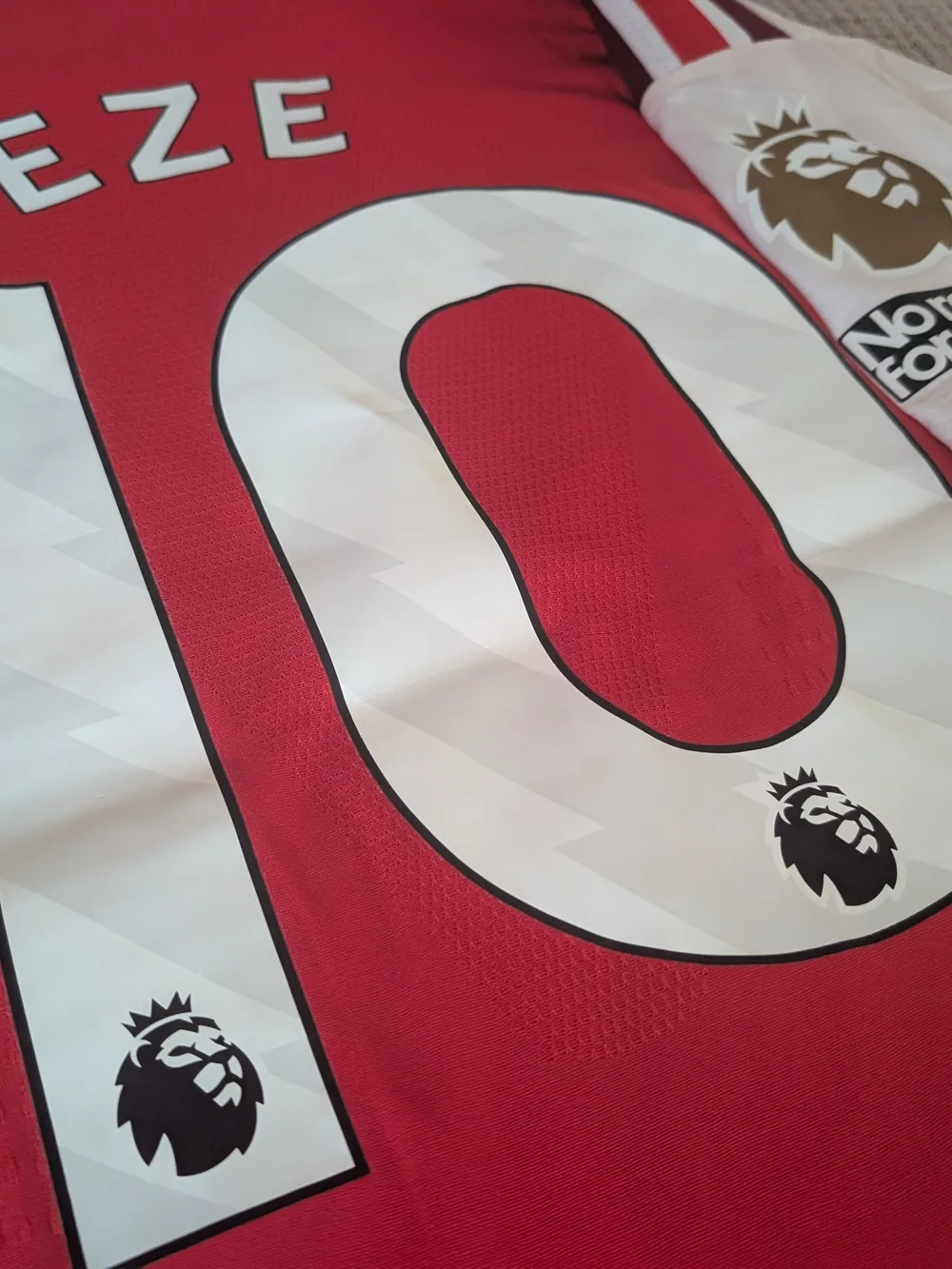 NWT Arsenal 2026-27 Home Players Jersey Long Sleeve Eze #10 - Picture 2 of 11